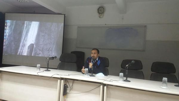 د/ إيهاب عبد الراضي 